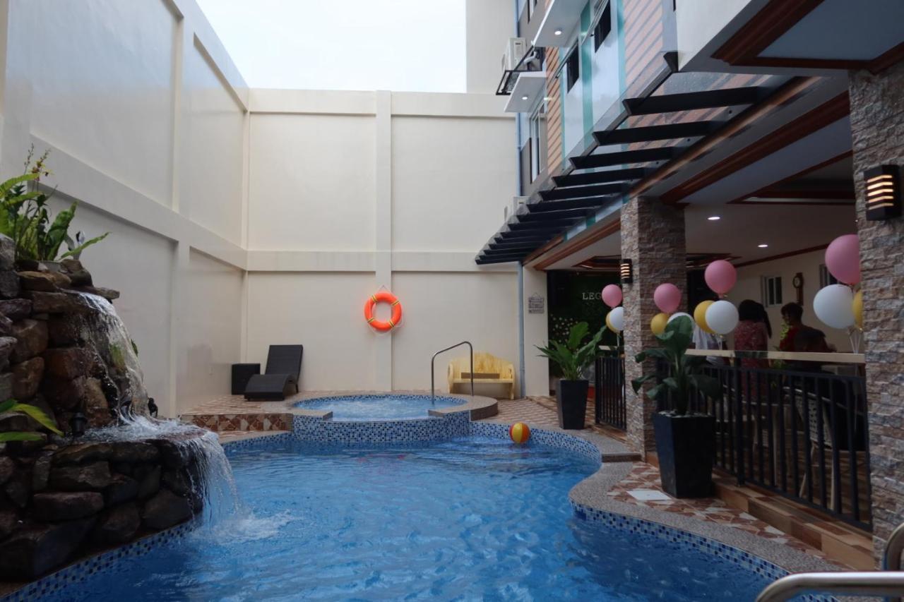 The Legacy Hotel Tayabas Dış mekan fotoğraf